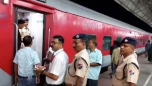 फिरोजपुर मंडल में टिकट चेकिंग का बड़ा अभियान, 23 हजार यात्री बिना टिकट पकड़े; 2 करोड़ वसूले