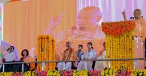 सीएम योगी ने दी अखिलेश को खुली चुनौती- आइए, अयोध्या से किस्मत आजमाते हैं