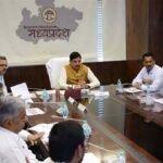 सामान्य से कम वर्षा वाले जिलों में जल प्रबंधन पर विशेष ध्यान दें : मुख्यमंत्री डॉ. यादव