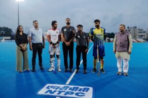 डिफेंडर्स ने दिखाया दम, न्यायधानी नाइट्स और मैनपाट टाइटन्स के बीच मुकाबला बराबरी पर छूटा