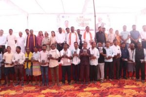 फसल विविधीकरण, किसान पंजीयन और स्वास्थ्य के प्रति जागरूक हुए ग्रामीण