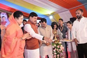 युवाओं के भरोसे भारत का लोकतंत्र सुरक्षित : मुख्यमंत्री डॉ. यादव