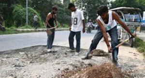 योगी सरकार ने मंडी परिषद के 1,111 संपर्क मार्गों की मरम्मत के लिए 477 करोड़ रुपये किए जारी