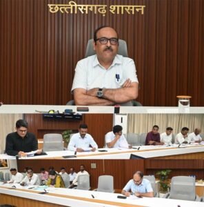 माननीय राष्ट्रपति महोदय के प्रस्तावित छत्तीसगढ़ प्रवास की तैयारियों को लेकर मुख्य सचिव की अध्यक्षता में उच्च स्तरीय समीक्षा बैठक आयोजित