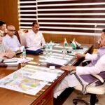 स्वास्थ्य सेवाओं में लापरवाही बर्दाश्त नहीं: डिप्टी CM शुक्ल